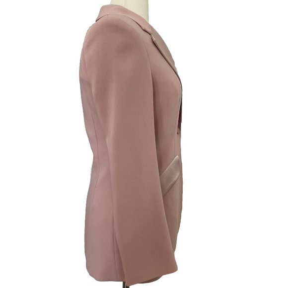 Cinq à Sept Blazer Jacket Women's 4 Dusty Pink Crepe Satin Tuxedo Barbie Lady - Picture 3 of 15